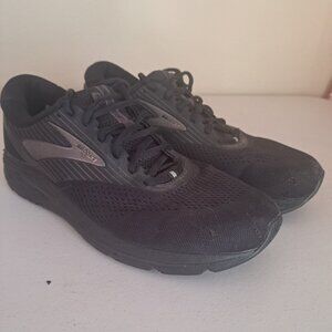 Brooks running shoes